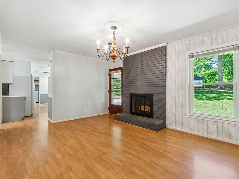 1876 Cameo Ct — Photo 23