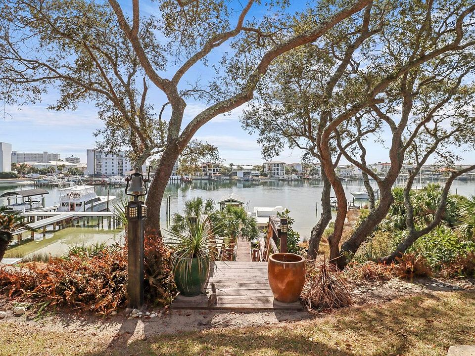 1st image of 708 Harbor Blvd
