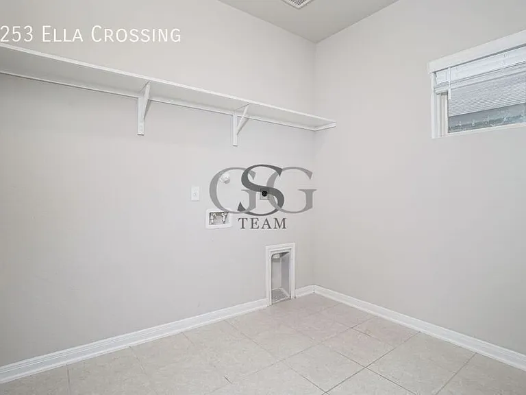 1253 Ella Xing — Photo 5