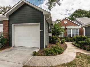 231 Green Harbor Rd APT 121B, Old Hickory, TN 37138