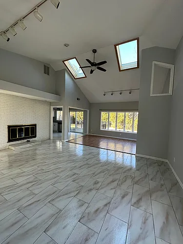 15 Mills St Photo 1