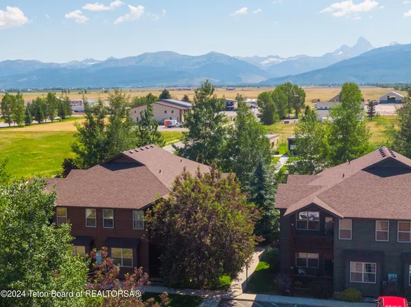 715 Moraine Ct Unit 12, Driggs, ID 83422