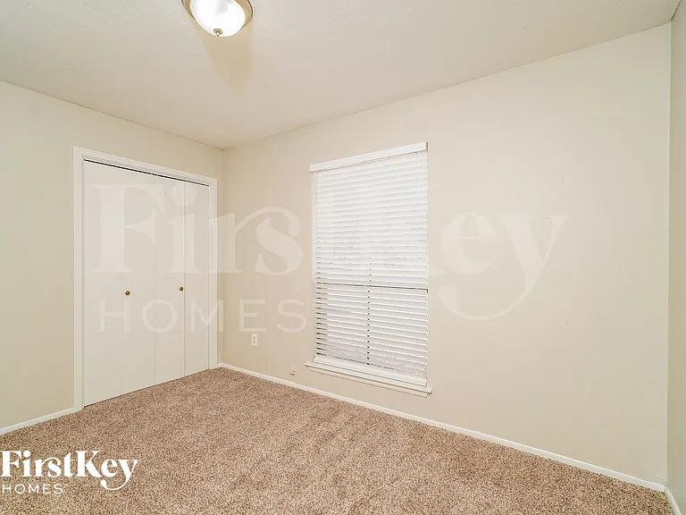 1702 Jay Schellman St — Photo 12