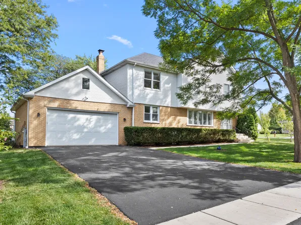 335 S Crescent Ave, Palatine, IL 60067