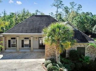 646 Kome Pl, Diamondhead, MS 39525