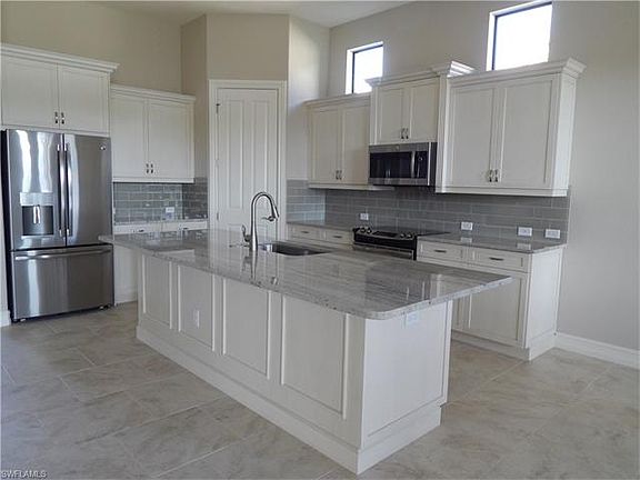 3rd image of 8626 Renata Ct