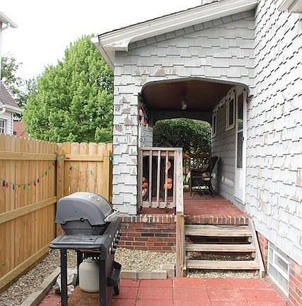 5th image of 8021 Whitehaven Dr