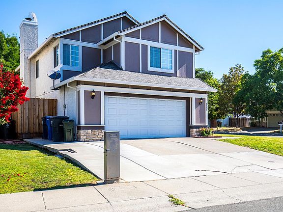 3rd image of 8555 Hermitage Way