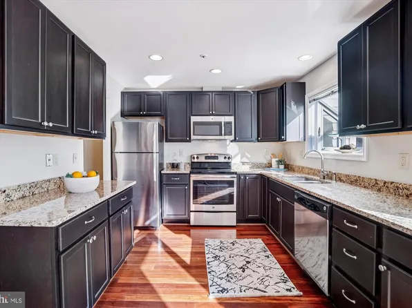 7503 Greenbrook Dr, Greenbelt, MD 20770