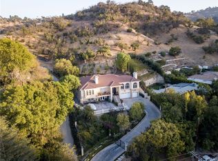 14888 Valley Vista Blvd, Sherman Oaks, CA 91403