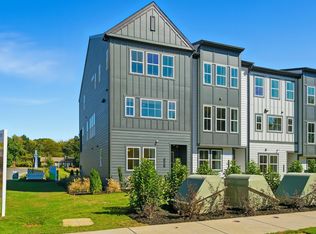 Paloma Plan, Bellflower, Charlotte, NC 28226