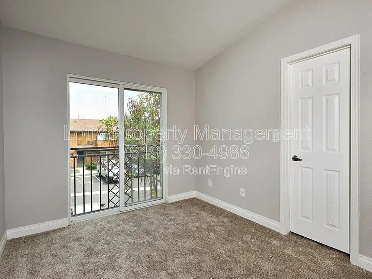 360 N 1st St — Photo 24