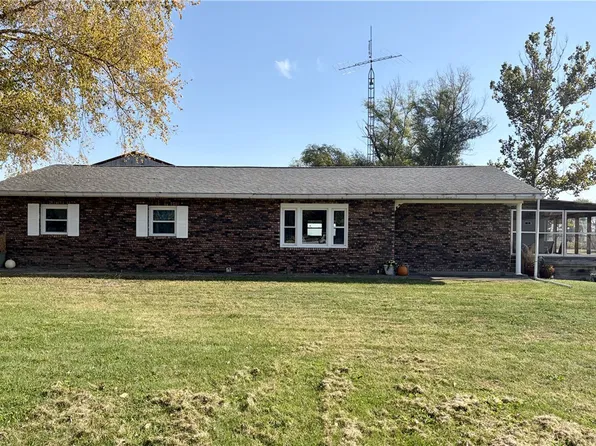154 Us Highway 51, Pana, IL 62557