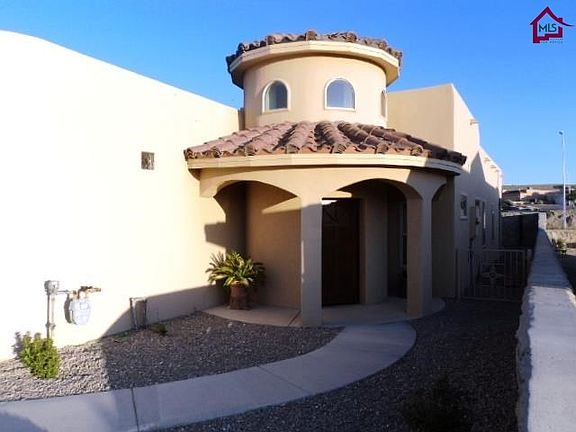 2nd image of 4094 Bella Sierra Ct