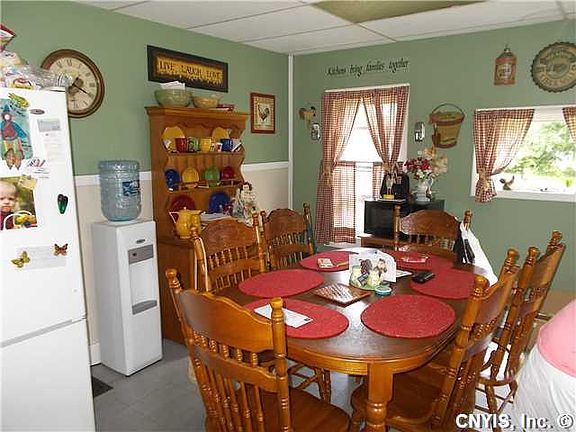 5th image of 3 Faywood Ave