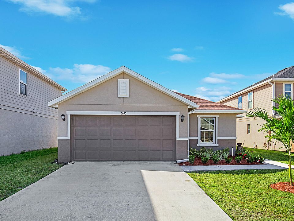 1st image of 5690 NW Pine Trail Circle