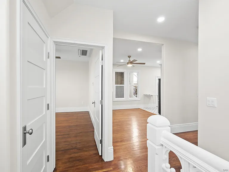 2253 Brant St — Photo 5