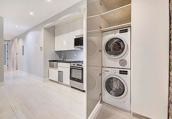 2nd image of 204 E 13th St APT 2