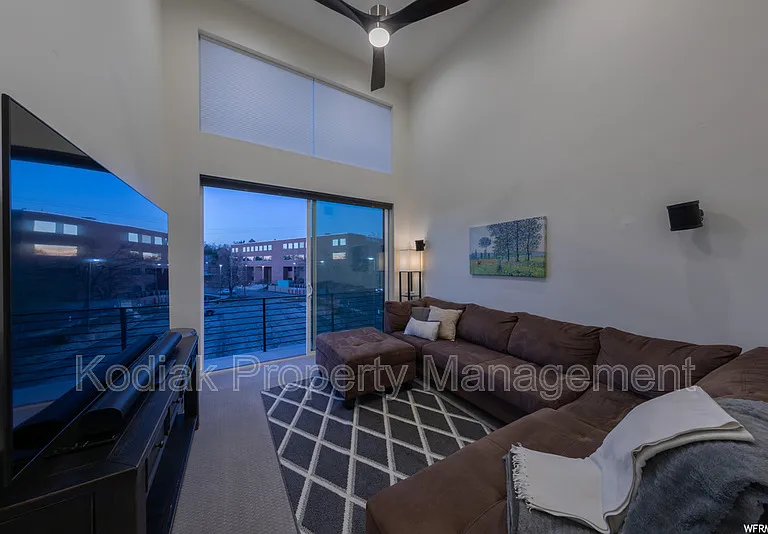 1541 E Talo Ct — Photo 21