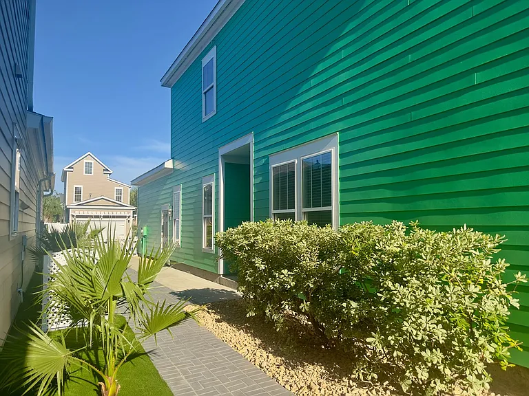 754 Murray Ave — Photo 42