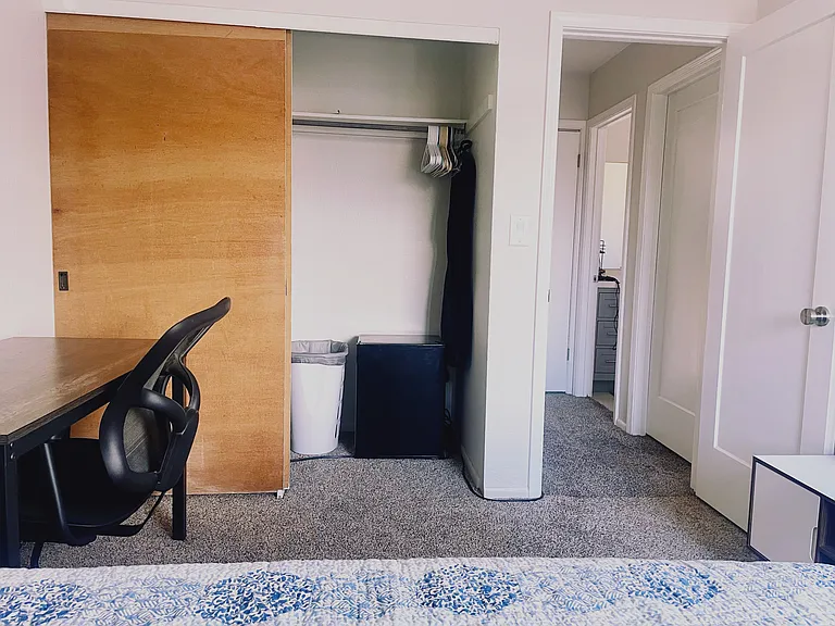 98-1377F Kaahumanu St — Photo 3