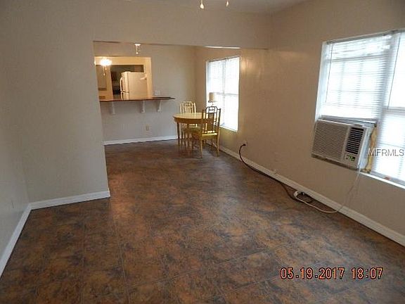3rd image of 648 Kingston Ave
