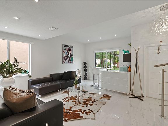 3rd image of 10842 NW 53rd Ln