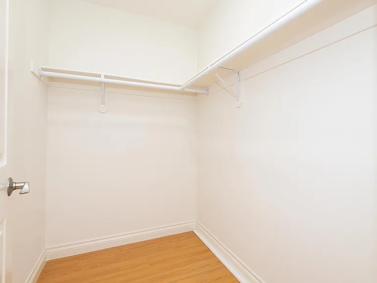 3650 Midvale Ave #108 — Photo 16
