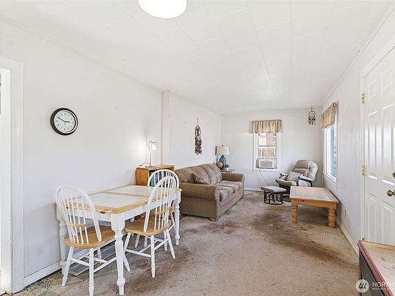 2nd image of 626 Highland Drive