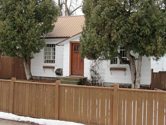 5th image of 528 Columbia Ave