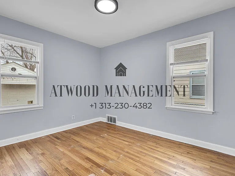 16291 Eastburn St — Photo 5