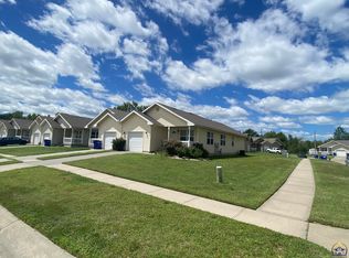 920 Whitetail Ct, Junction City, KS 66441