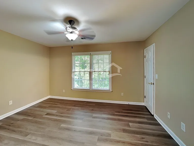 637 Rebecca Ives Dr NW — Photo 18