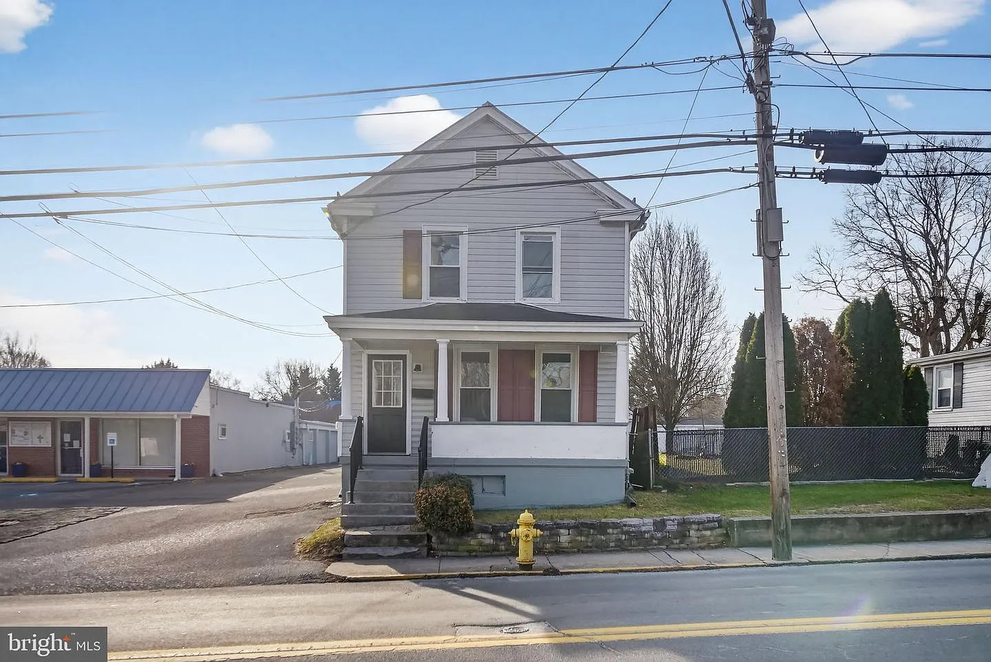 716 E Moler Ave photo 1