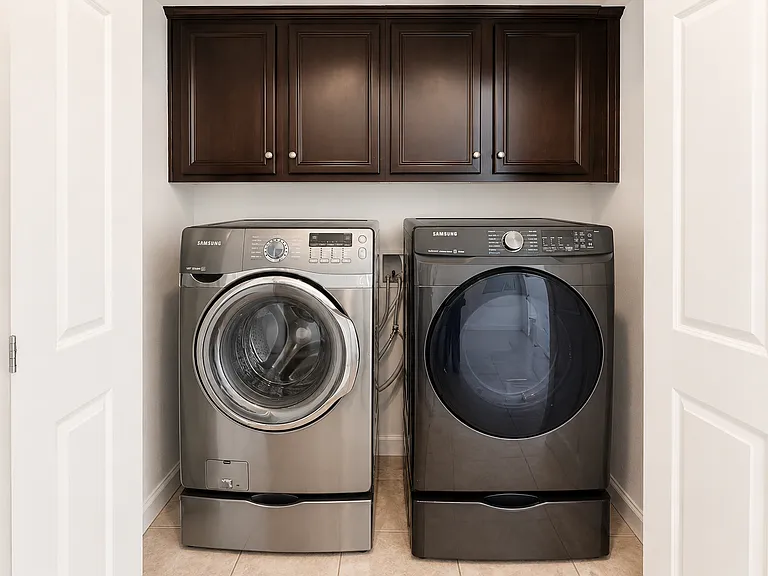 Vantis Dr — Photo 10