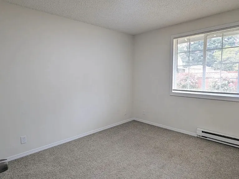 6687 SW 192nd Ave #A — Photo 10