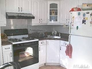 3rd image of 185 Goldenrod Ave