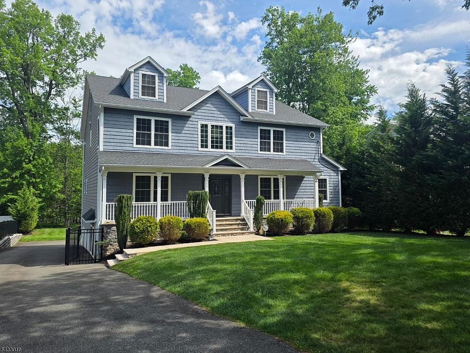 1st image of 637 Mountain Ave