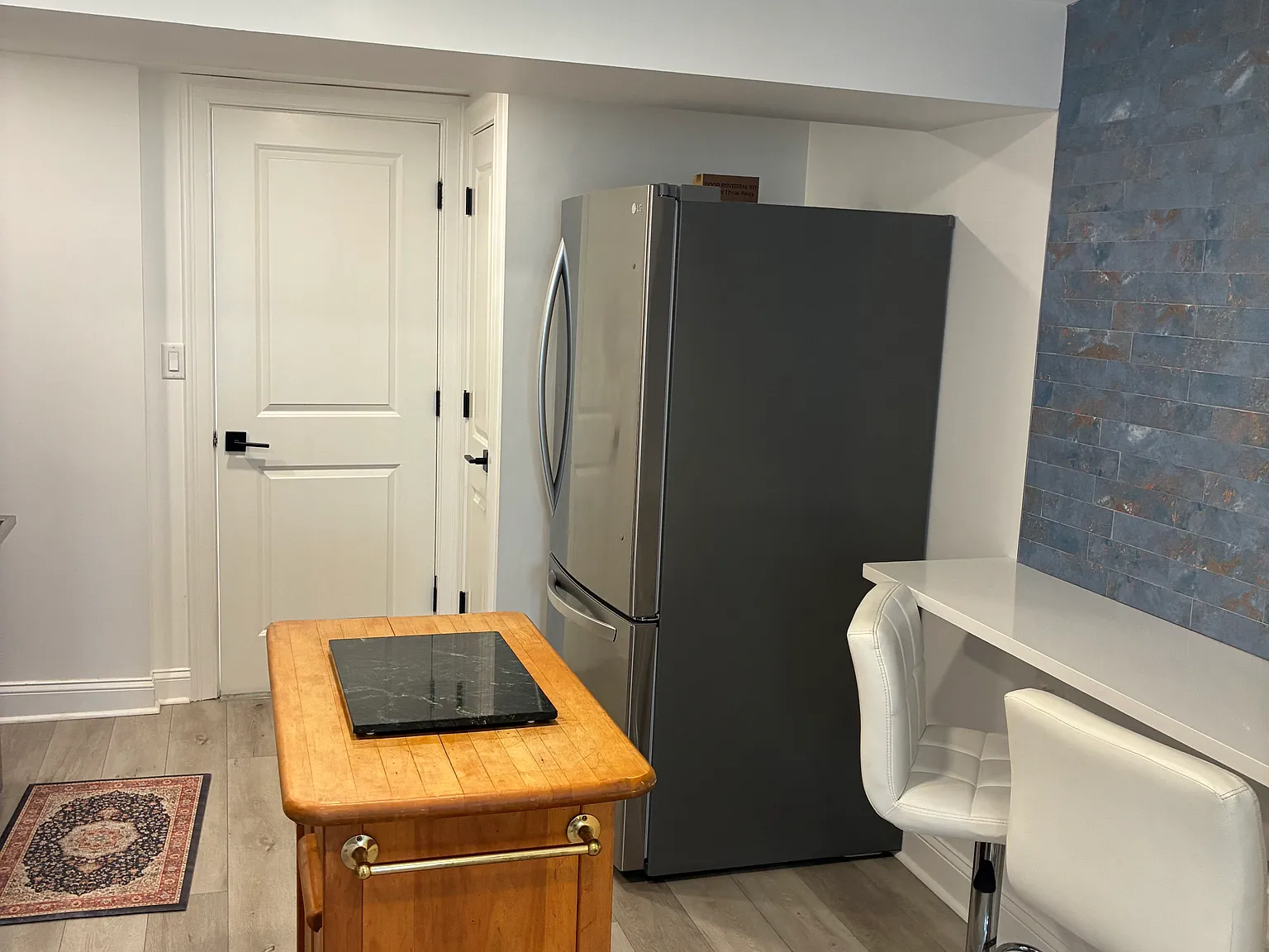 1 bed, 10 sqft, $2,700 — Photo 2