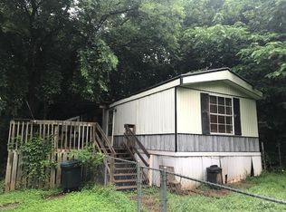 118 Rhyne St, Morganton, NC 28655