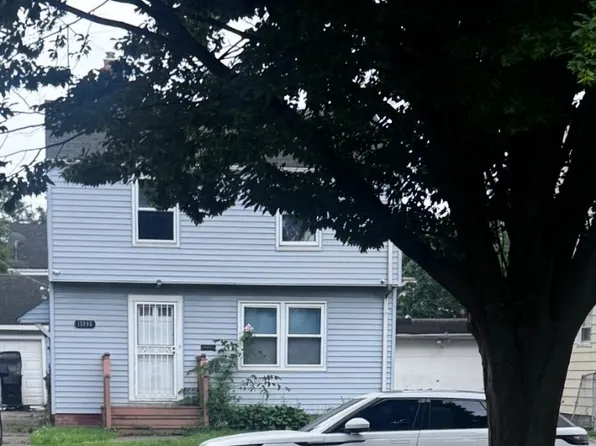 15906 Stockbridge Ave, Cleveland, OH 44128