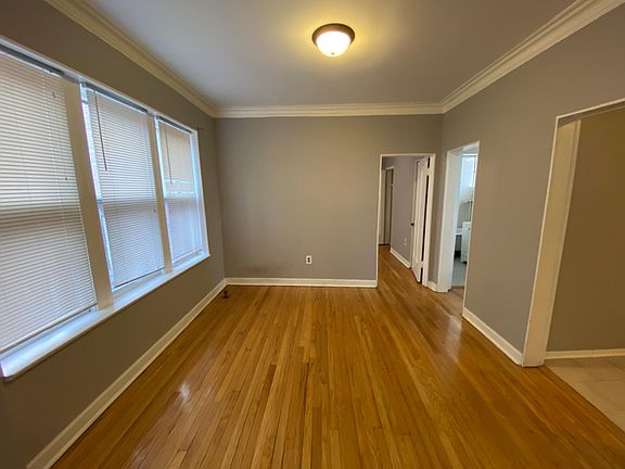 4th image of 3934 N Keeler Ave APT 3B