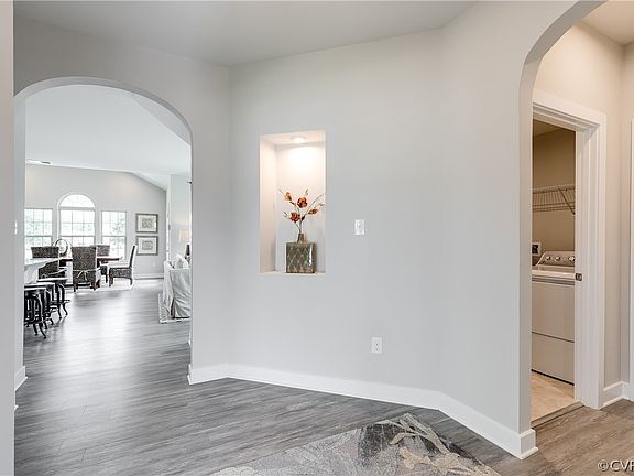 2nd image of 12321 Manor Crossing Court Gln
