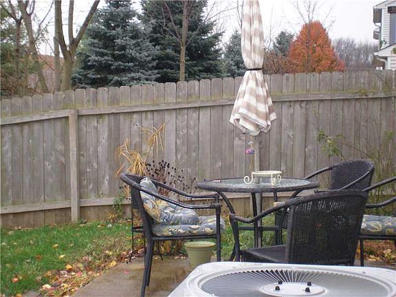 4th image of 16778 Aulton Dr