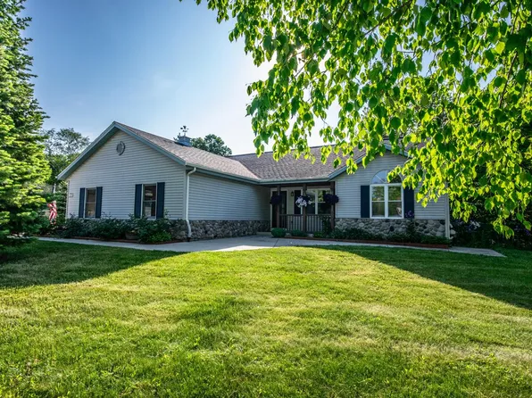 184 Fillmore STREET, Fredonia, WI 53021