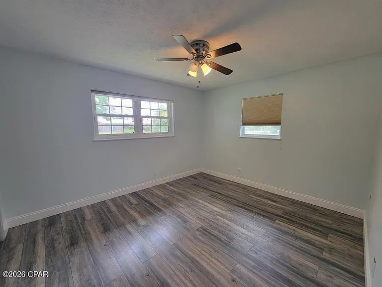 836 Miles Dr — Photo 11