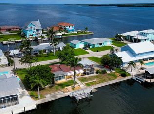 2809 Cheryl St, Matlacha, FL 33993