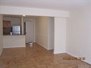 4th image of 3 Birchwood Ct APT 1B
