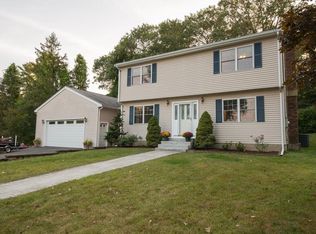 16 Abell Ave, Ipswich, MA 01938