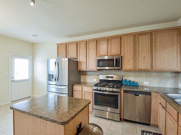 5th image of 10934 Sun River Falls Dr